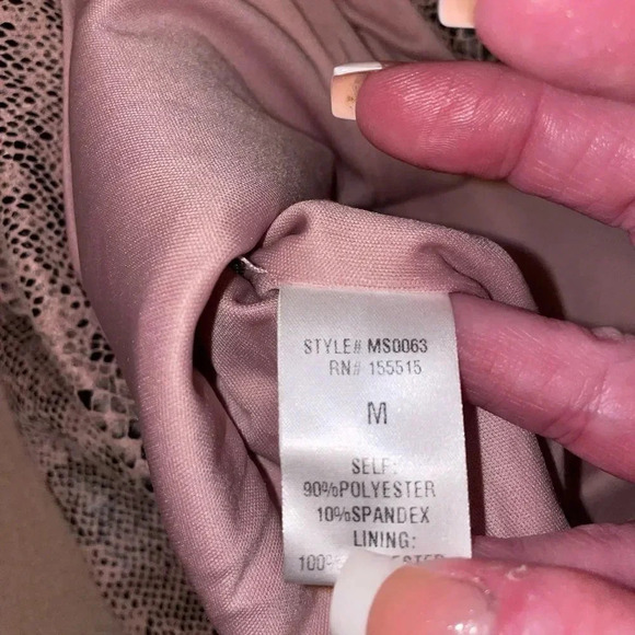 M.N.I LOS ANGELES LINED FAUX SUEDE SNAKESKIN MINI SKIRT BLUSH AND BLACK SIZE M - Picture 7 of 12